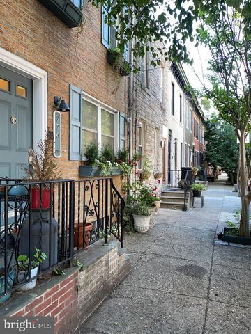 776 S MARTIN ST, Philadelphia, PA 19146