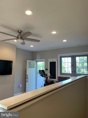 776 S MARTIN ST, Philadelphia, PA 19146
