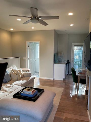 776 S MARTIN ST, Philadelphia, PA 19146