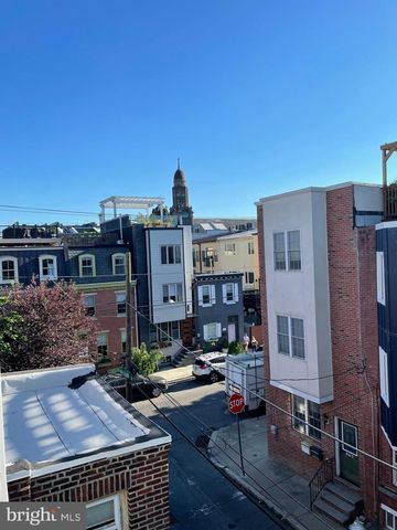 776 S MARTIN ST, Philadelphia, PA 19146