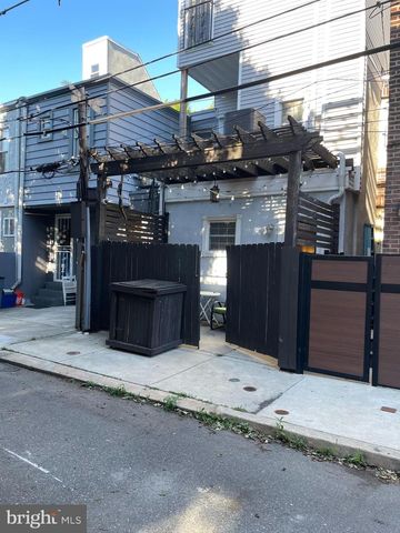 776 S MARTIN ST, Philadelphia, PA 19146