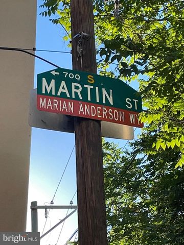 776 S MARTIN ST, Philadelphia, PA 19146