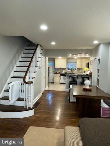 776 S MARTIN ST, Philadelphia, PA 19146