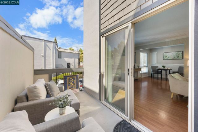 2045 Sierra Rd 2, Concord, CA 94518