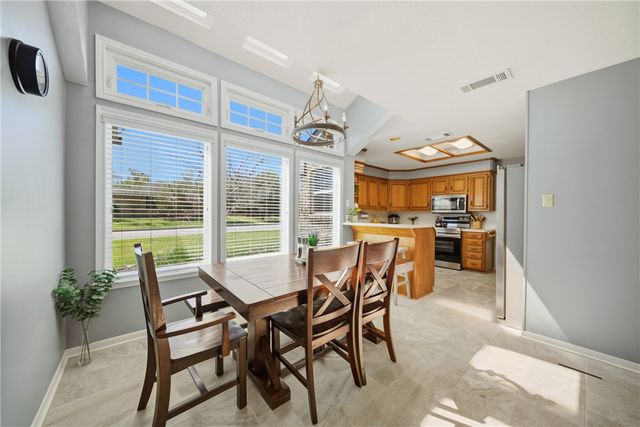 9217 Timber Knoll Drive, College Station, TX 77845