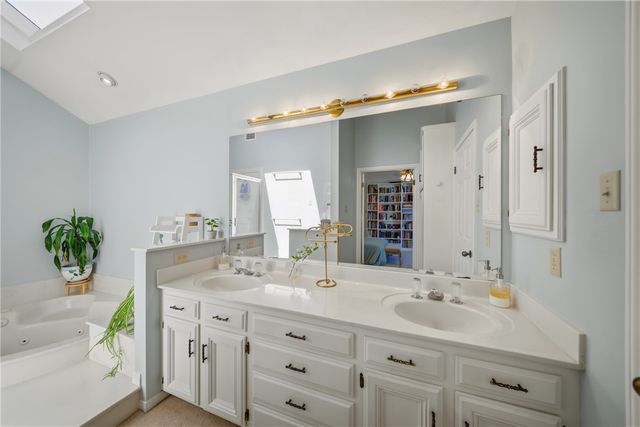 9217 Timber Knoll Drive, College Station, TX 77845