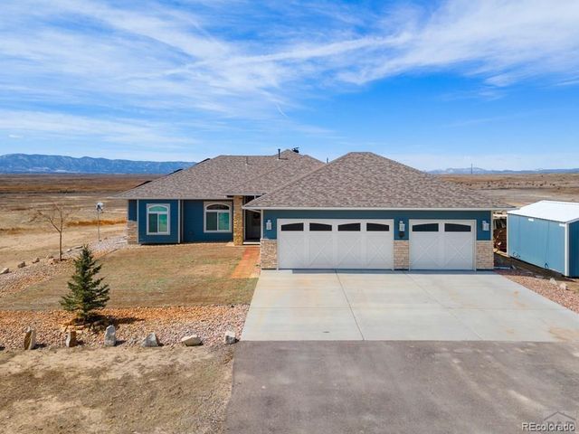 2581 Greenhorn View Drive, Pueblo, CO 81007