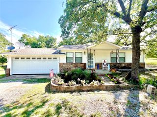 429937 E 1159 Road, Porum, OK 74455