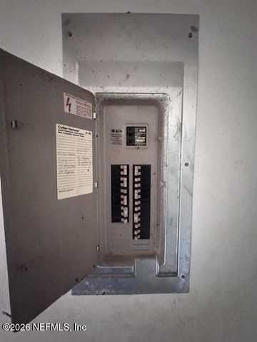 5116 COLONIAL Avenue, Jacksonville, FL 32210