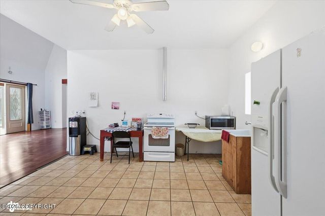 1646 W Clydesdale Drive, Wasilla, AK 99654