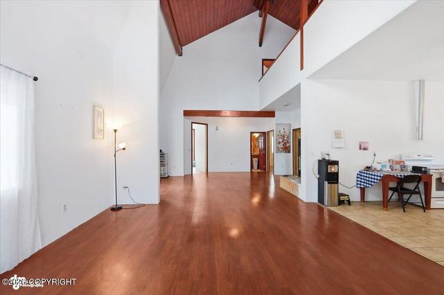 1646 W Clydesdale Drive, Wasilla, AK 99654