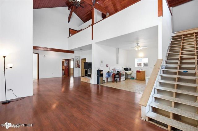 1646 W Clydesdale Drive, Wasilla, AK 99654