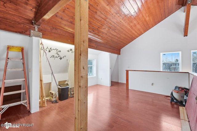 1646 W Clydesdale Drive, Wasilla, AK 99654