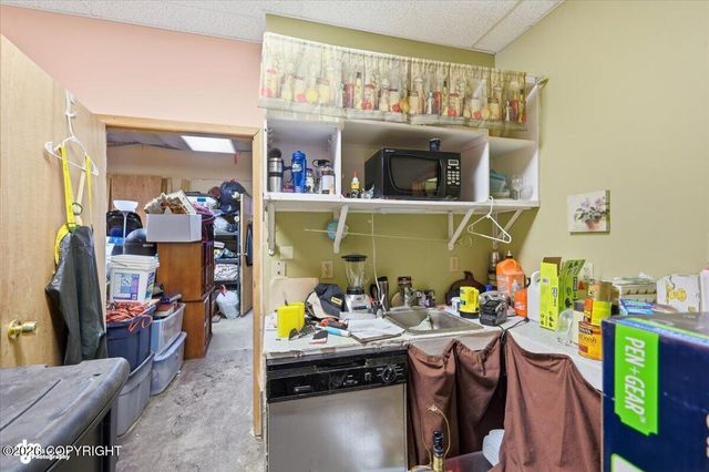 1646 W Clydesdale Drive, Wasilla, AK 99654