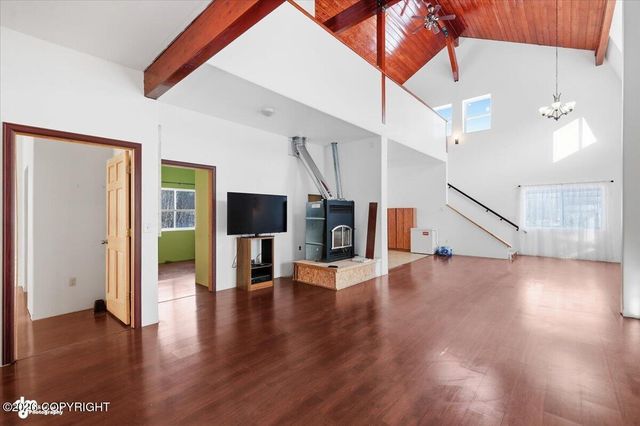 1646 W Clydesdale Drive, Wasilla, AK 99654