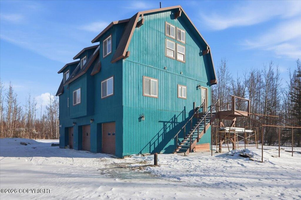 1646 W Clydesdale Drive, Wasilla, AK 99654