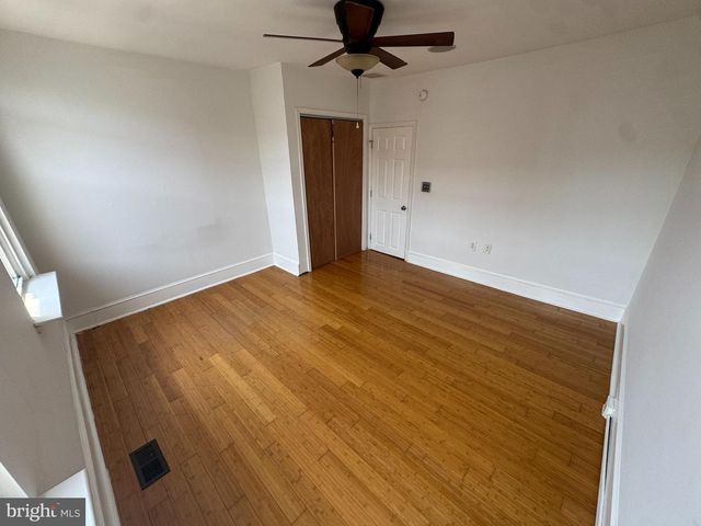 2444 S FAIRHILL ST, Philadelphia, PA 19148