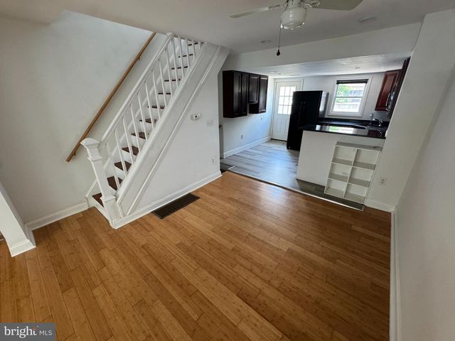 2444 S FAIRHILL ST, Philadelphia, PA 19148