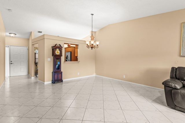 8241 Summersong Terrace, Boca Raton, FL 33496