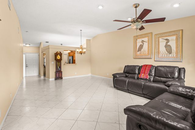 8241 Summersong Terrace, Boca Raton, FL 33496