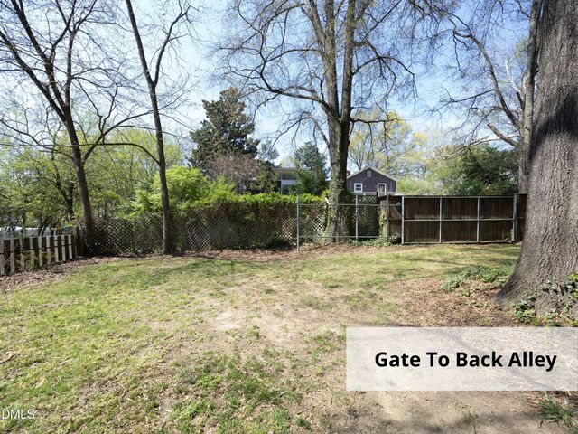 825 Onslow Street, Durham, NC 27705