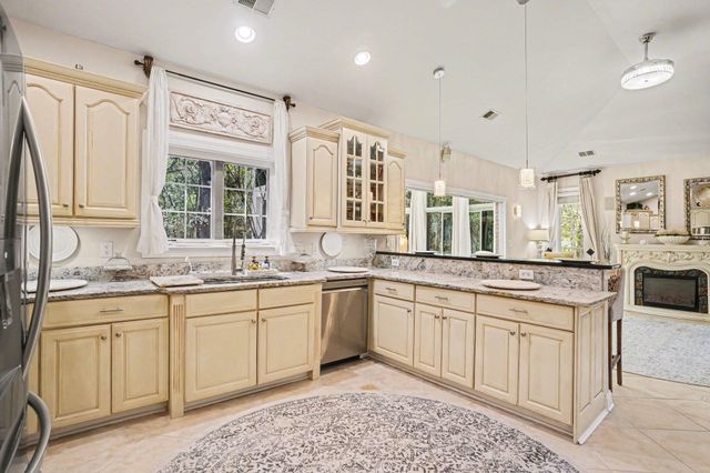 180 Highwood Circle, Murrells Inlet, SC 29576