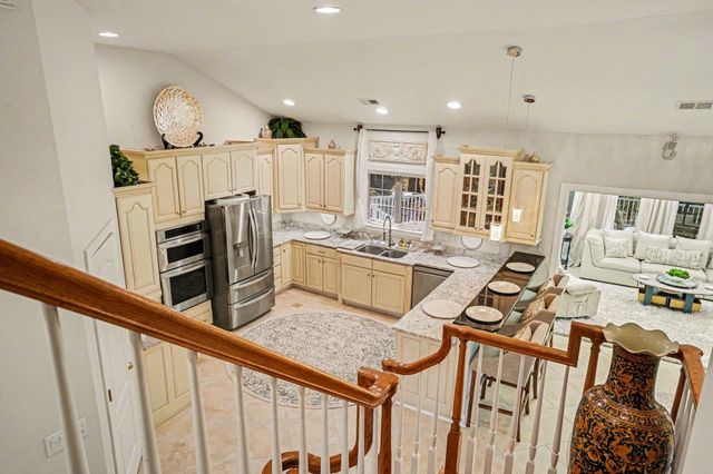 180 Highwood Circle, Murrells Inlet, SC 29576