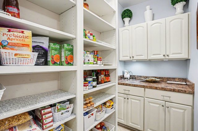 180 Highwood Circle, Murrells Inlet, SC 29576