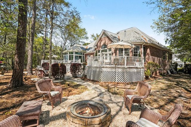 180 Highwood Circle, Murrells Inlet, SC 29576