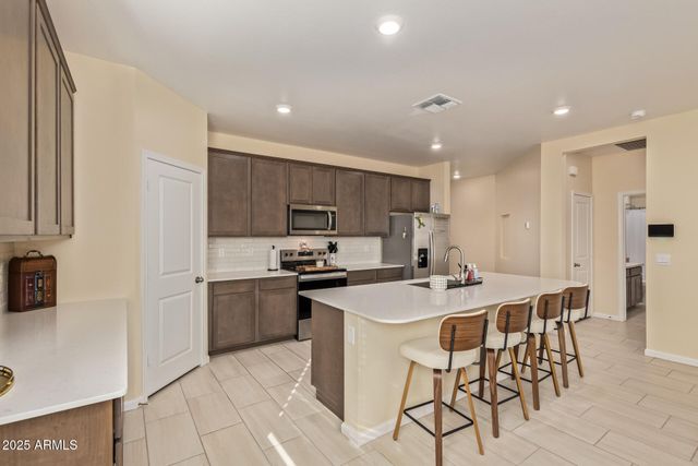 25443 W GRAHAM Trail, Buckeye, AZ 85326