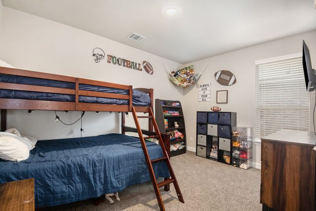 229 Dunmore Drive, Fort Worth, TX 76052