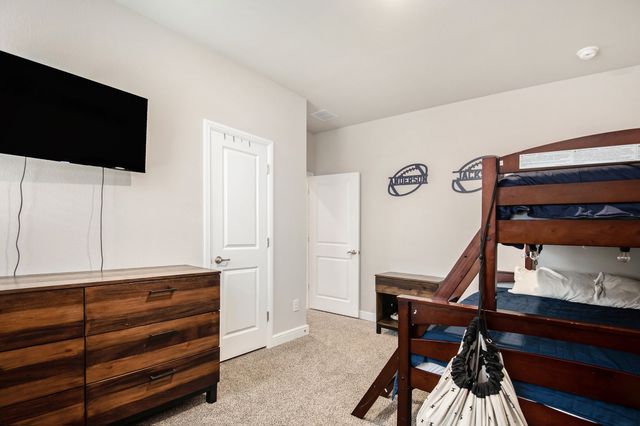 229 Dunmore Drive, Fort Worth, TX 76052