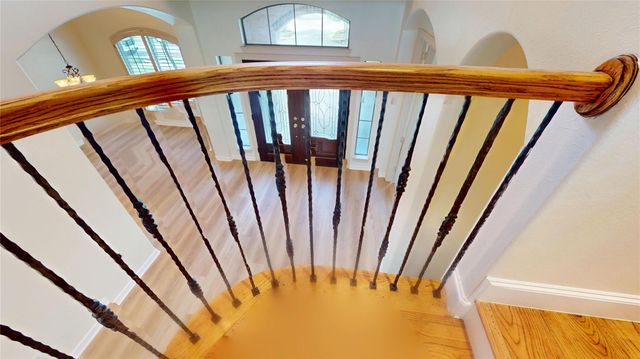 18814 Cove Vista Lane, Cypress, TX 77433