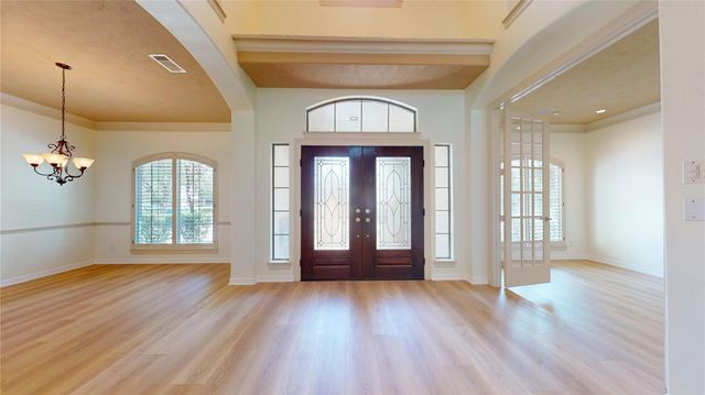 18814 Cove Vista Lane, Cypress, TX 77433