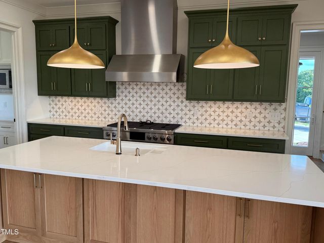 140 Perch Lane, Hillsborough, NC 27278