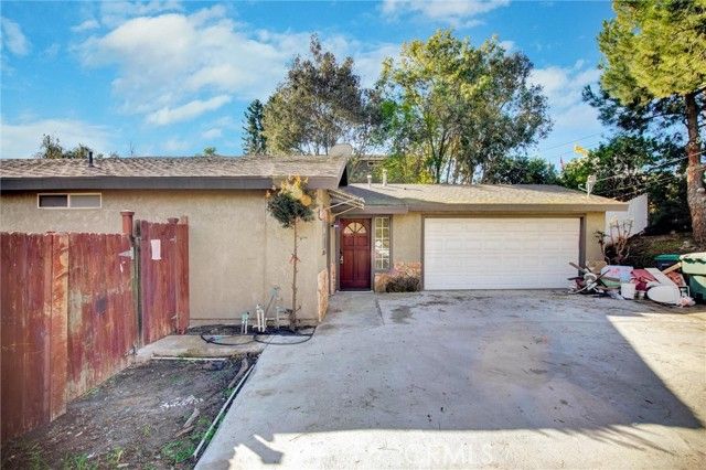 19020 Diplomat, Corona, CA 92881