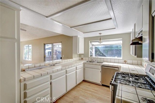 19020 Diplomat, Corona, CA 92881