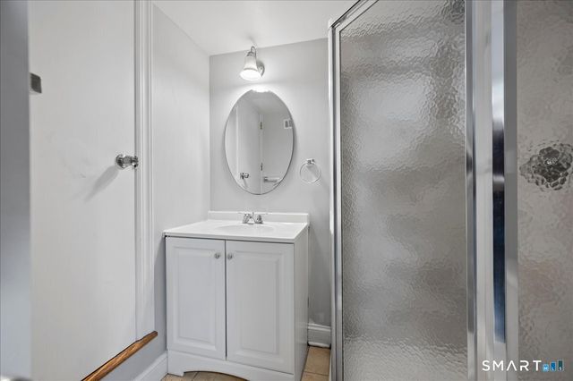 38 Soundview Avenue A, Stamford, CT 06902