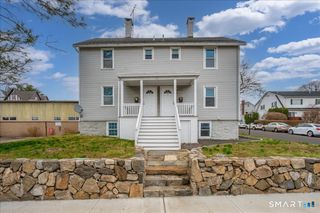 38 Soundview Avenue A, Stamford, CT 06902