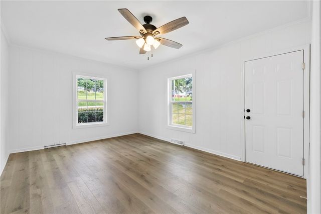 201 S 8th Street, Easley, SC 29640