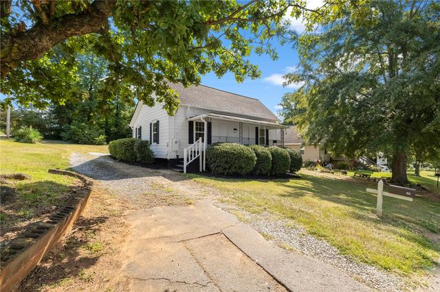 201 S 8th Street, Easley, SC 29640