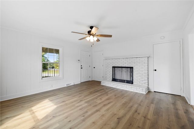 201 S 8th Street, Easley, SC 29640