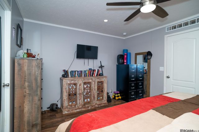 18783 Aydell Ln, French Settlement, LA 70733