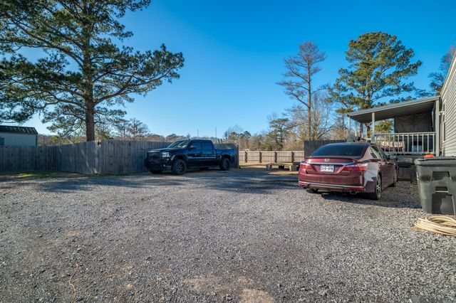 18783 Aydell Ln, French Settlement, LA 70733