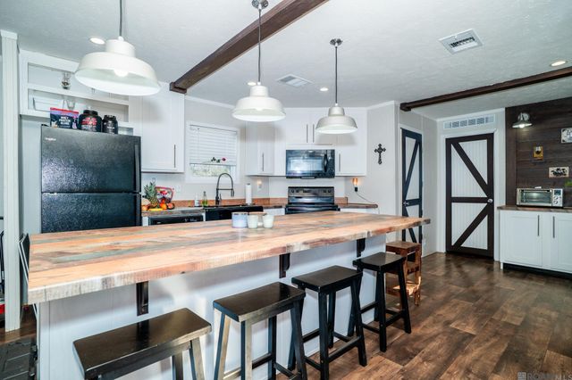 18783 Aydell Ln, French Settlement, LA 70733