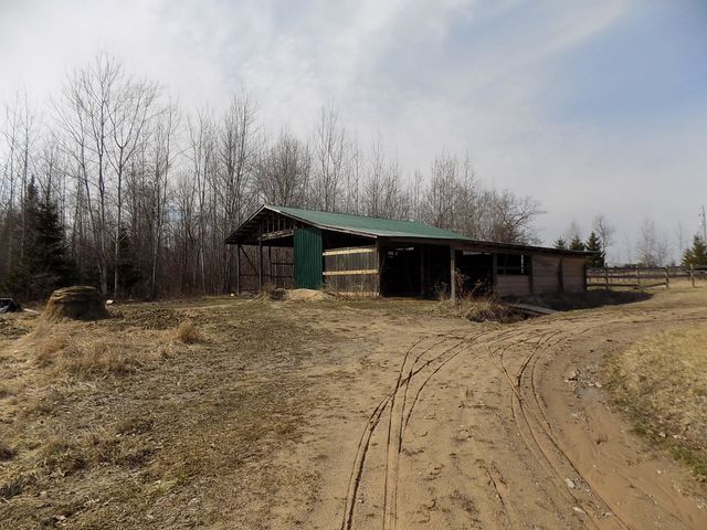 4865 Schmidt Road, Gladwin, MI 48624