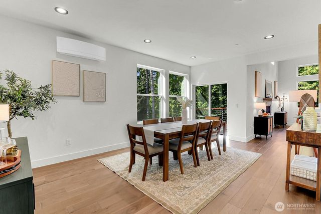 5921 164th Street SW, Lynnwood, WA 98037