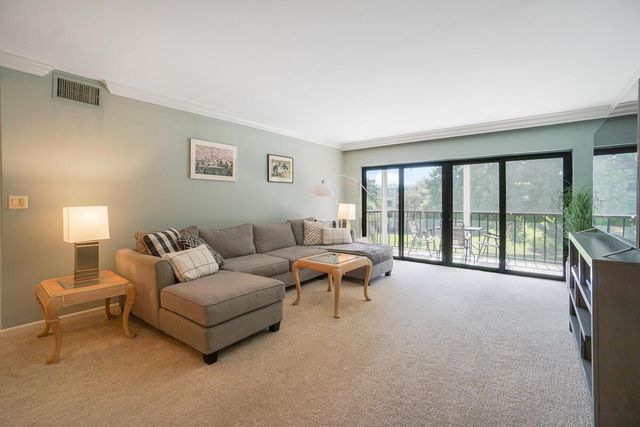300 N Hwy A1A F-306, Jupiter, FL 33477