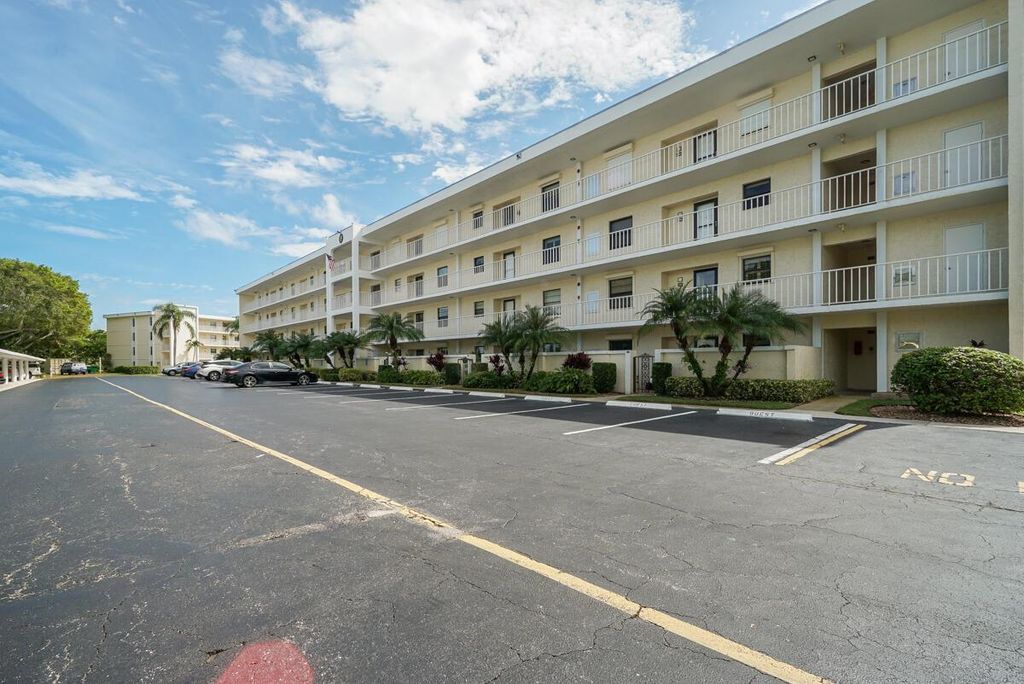 300 N Hwy A1A F-306, Jupiter, FL 33477