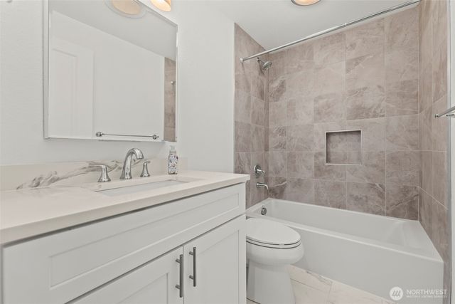 4206 32nd Avenue Ct, Gig Harbor, WA 98335